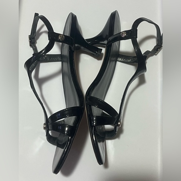 Stuart Weitzman Black Strappy Patent Leather Sandals Heels, Sz 7M - Picture 9 of 12